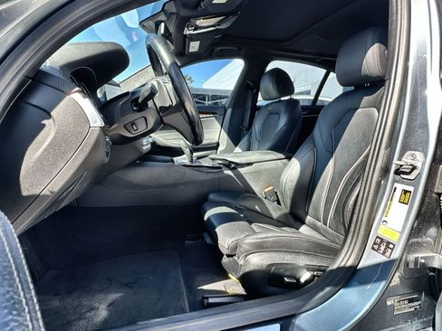 Used 2017 BMW 530i xDrive 530i xDrive image 18