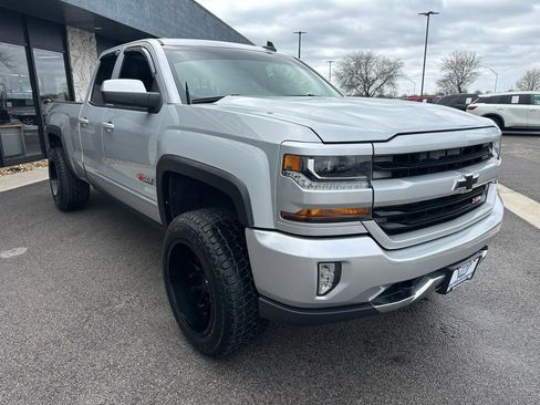 Used 2016 Chevrolet Silverado 1500 LT w/ Rally 2 Edition image 9