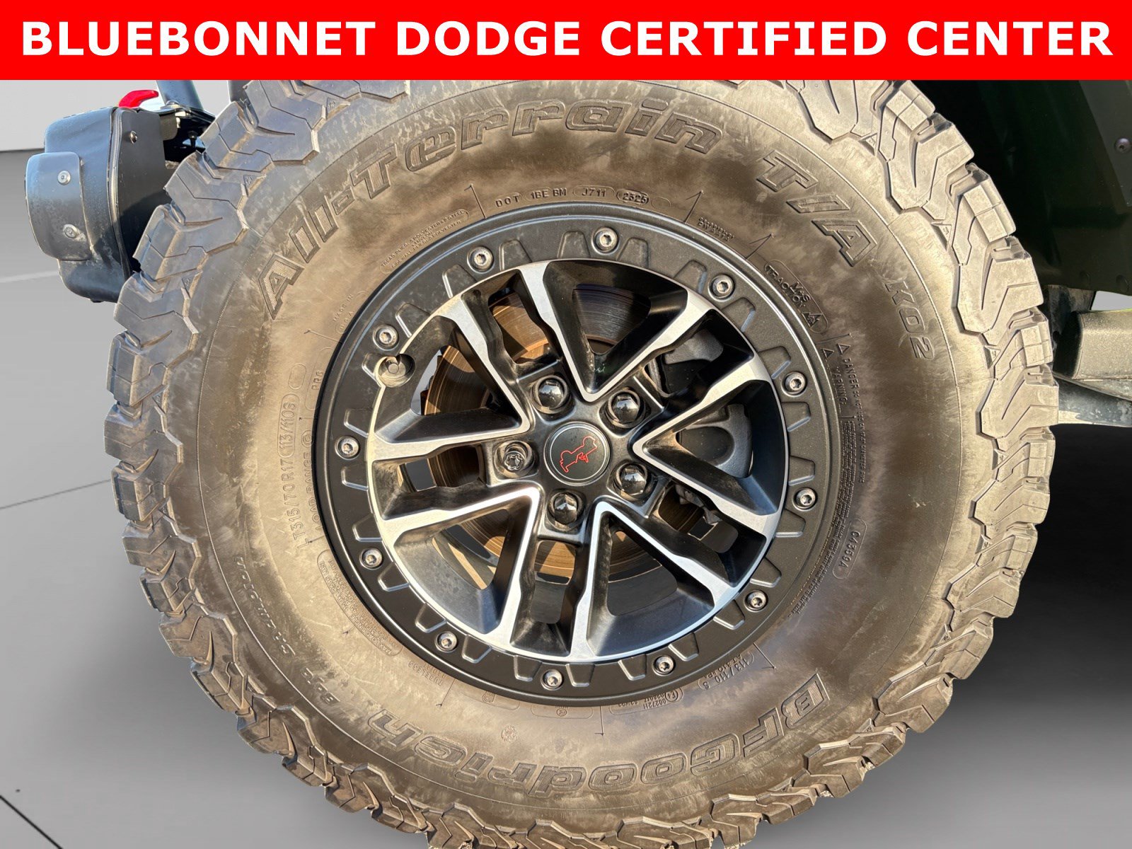 Used 2025 Jeep Wrangler Unlimited Rubicon AWD/4WD image 9