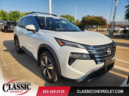 Used 2024 Nissan Rogue SL w/ SL Premium Package FWD image 1