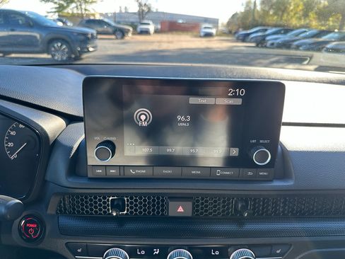 Used 2024 Honda CR-V Sport image 11