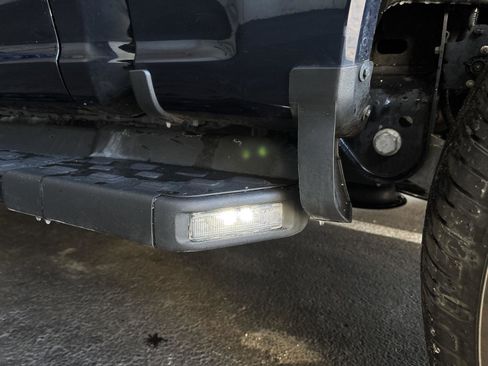 Used 2022 Ford F150 Lightning Lariat w/ Tow Technology Package image 30