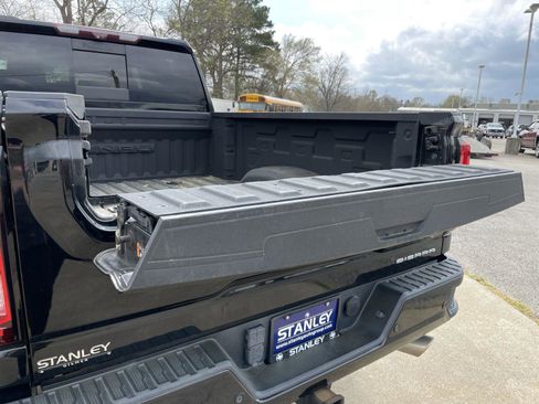 Used 2021 GMC Sierra 2500 Denali w/ Denali Ultimate Package image 47