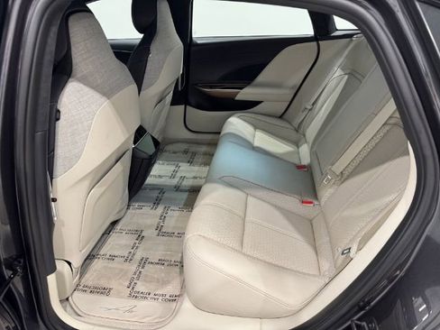 Used 2022 Lucid Air Grand Touring image 35