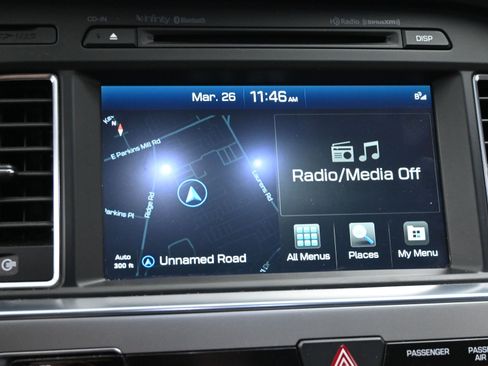 Used 2016 Hyundai Sonata Limited w/ Option Group 04 image 12