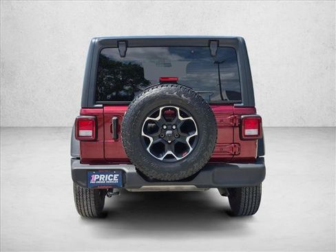 Used 2021 Jeep Wrangler Unlimited Sport AWD/4WD image 7