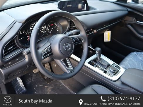 New 2025 MAZDA CX-30 AWD 2.5 S w/ Select Sport Pkg image 11