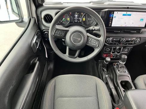 Used 2025 Jeep Wrangler Unlimited Sport S 4xe AWD/4WD image 8