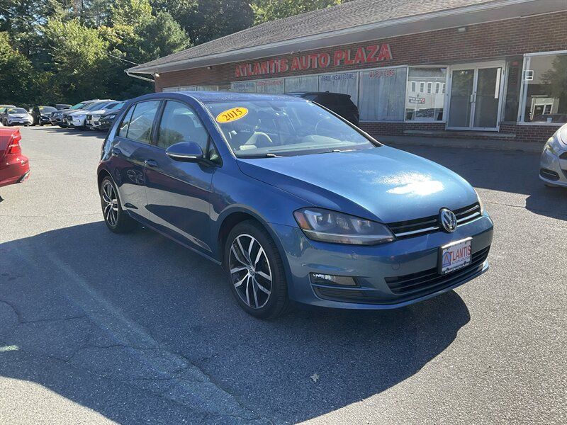 Used 2015 Volkswagen Golf SE FWD image 3