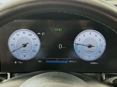 Used 2023 Hyundai Elantra SEL w/ Convenience Package FWD image 12