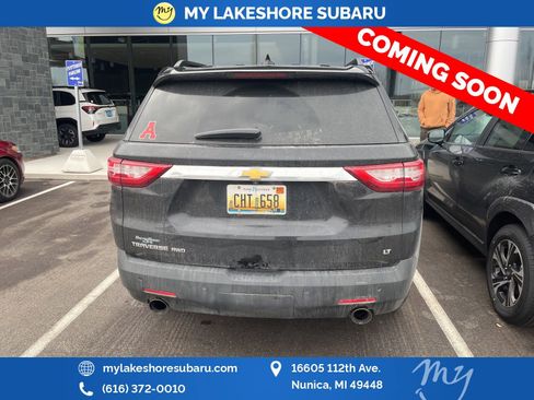 Used 2021 Chevrolet Traverse LT w/ LPO, Floor Liner Package image 6