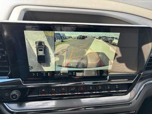 Used 2023 Chevrolet Silverado 1500 ZR2 w/ Technology Package image 20