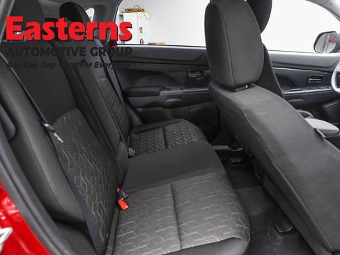 Used 2025 Mitsubishi Outlander Sport ES AWD/4WD image 22