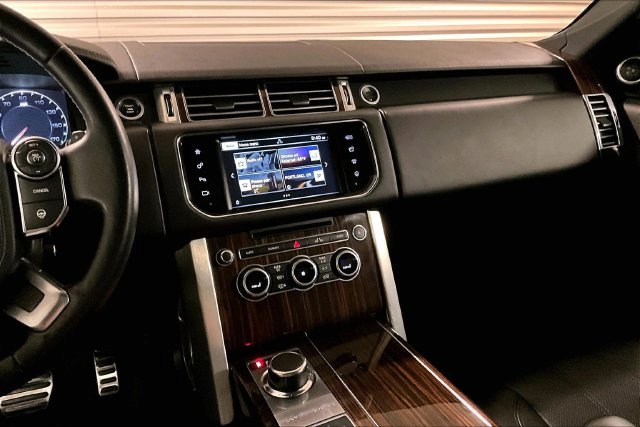 Used 2016 Land Rover Range Rover Supercharged AWD/4WD image 5