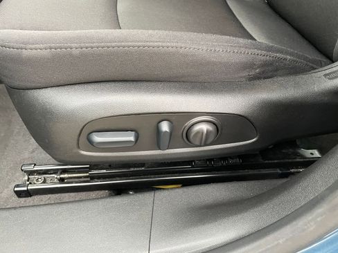 Used 2024 Chevrolet Malibu LT image 23