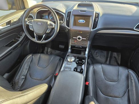 Used 2020 Ford Edge Titanium w/ Equipment Group 301A image 35
