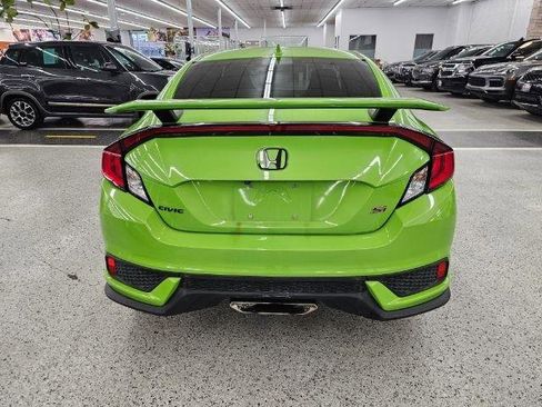 Used 2018 Honda Civic Si image 5