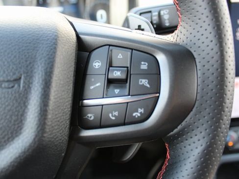 Used 2025 Ford Ranger Raptor image 12