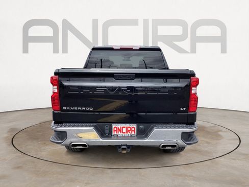 Used 2024 Chevrolet Silverado 1500 LT w/ Z71 Off-Road Package image 13