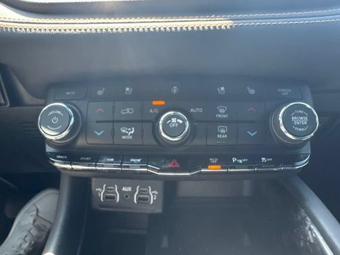 Used 2025 Dodge Durango R/T AWD/4WD image 13