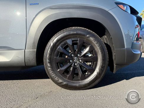 Certified 2025 MAZDA CX-50 2.5 Hybrid w/ Preferred Pkg image 12