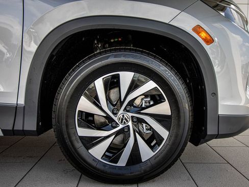 New 2026 Volkswagen Tiguan S FWD image 4