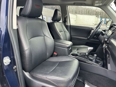 Used 2023 Toyota 4Runner TRD Off-Road Premium w/ Off Road Premium Plus Package image 27