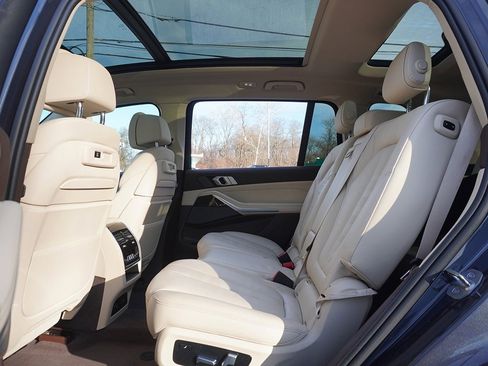 Used 2019 BMW X7 xDrive40i w/ Luxury Seating Package image 46