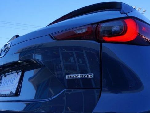 Used 2024 MAZDA CX-5 Carbon Edition image 47