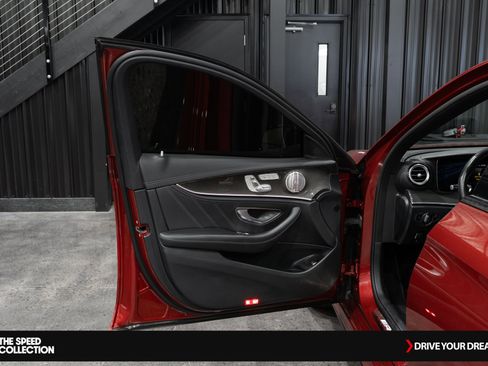 Used 2023 Mercedes-Benz E 63 AMG S image 9