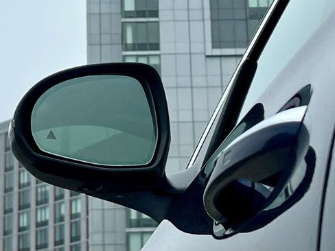 Certified 2026 Mercedes-Benz C 300 4MATIC Sedan image 10