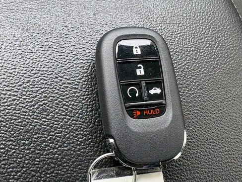 Used 2025 Honda CR-V LX image 22