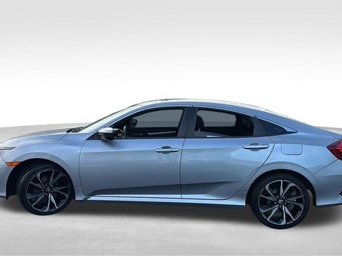 Used 2019 Honda Civic Sport image 4