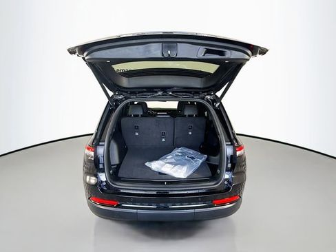 New 2025 Jeep Grand Cherokee Limited image 26