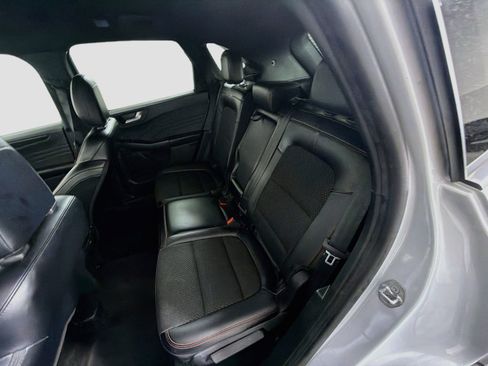 Used 2025 Ford Escape ST-Line FWD image 27