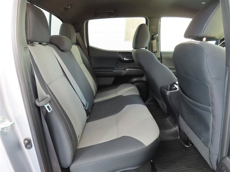 Used 2021 Toyota Tacoma TRD Sport AWD/4WD image 27