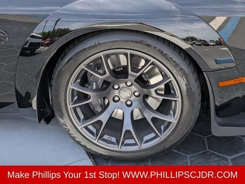 Used 2020 Dodge Challenger SRT Hellcat Redeye RWD image 10