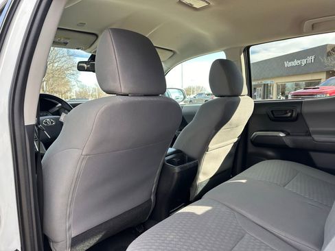 Used 2021 Toyota Tacoma SR5 image 16