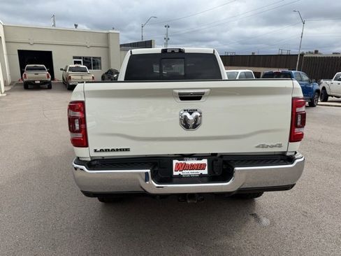 Used 2022 RAM 2500 Laramie image 6
