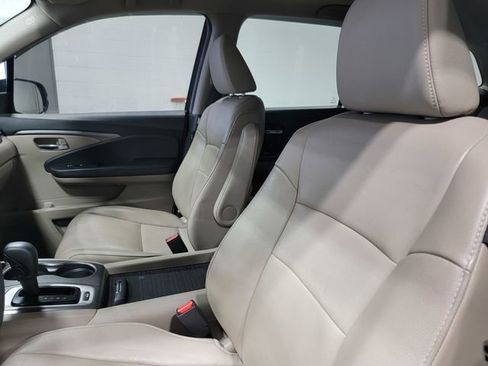 Used 2018 Honda Pilot EX-L image 12