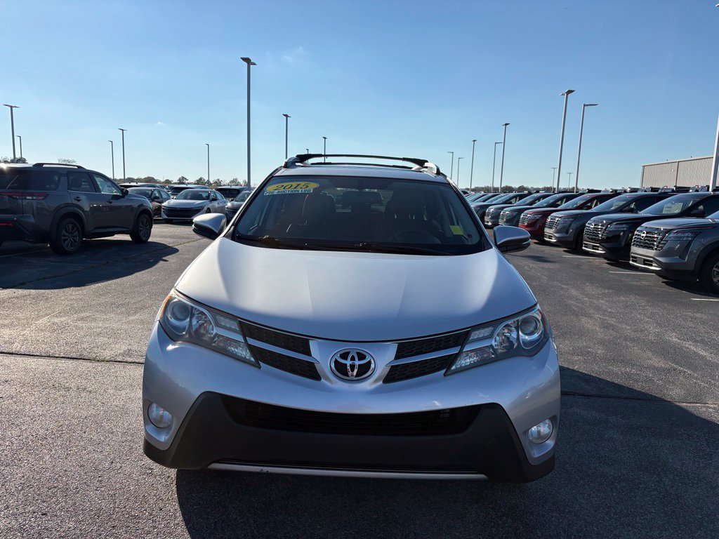 Used 2015 Toyota RAV4 Limited w/ Outdoor Package AWD/4WD image 10