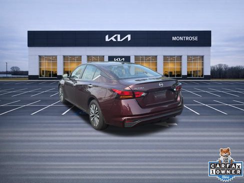 Used 2023 Nissan Altima 2.5 SV FWD image 8