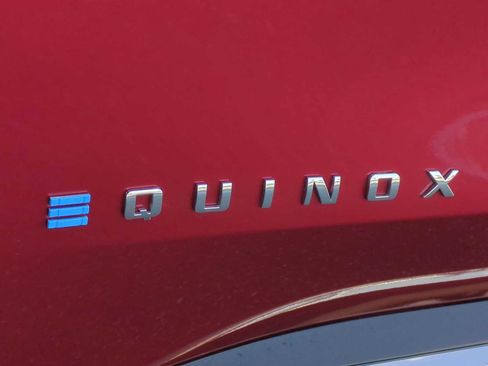 Used 2026 Chevrolet Equinox EV LT w/ Convenience Package II FWD image 9