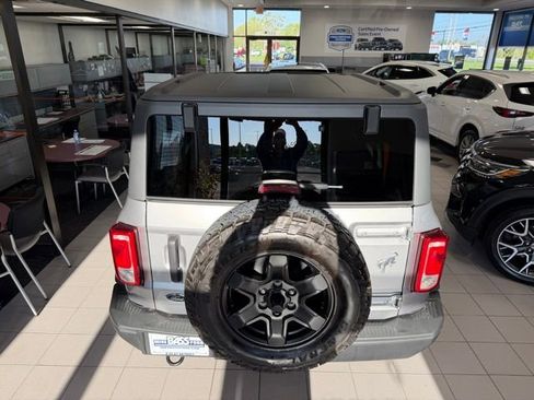 Used 2024 Ford Bronco Black Diamond AWD/4WD image 11
