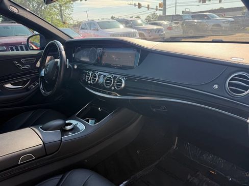 Used 2014 Mercedes-Benz S 550 Sedan image 10