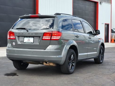 Used 2020 Dodge Journey SE w/ SE Popular Equipment Group FWD image 10