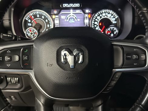 Used 2023 RAM 1500 Laramie AWD/4WD image 11