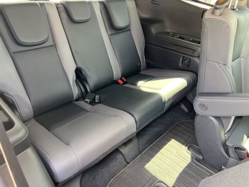 Used 2022 Subaru Ascent Onyx Edition image 30