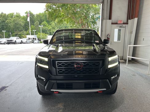 Used 2023 Nissan Frontier Pro-X w/ Technology Package RWD image 2