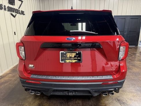 Used 2022 Ford Explorer ST w/ Equipment Group 401A image 9